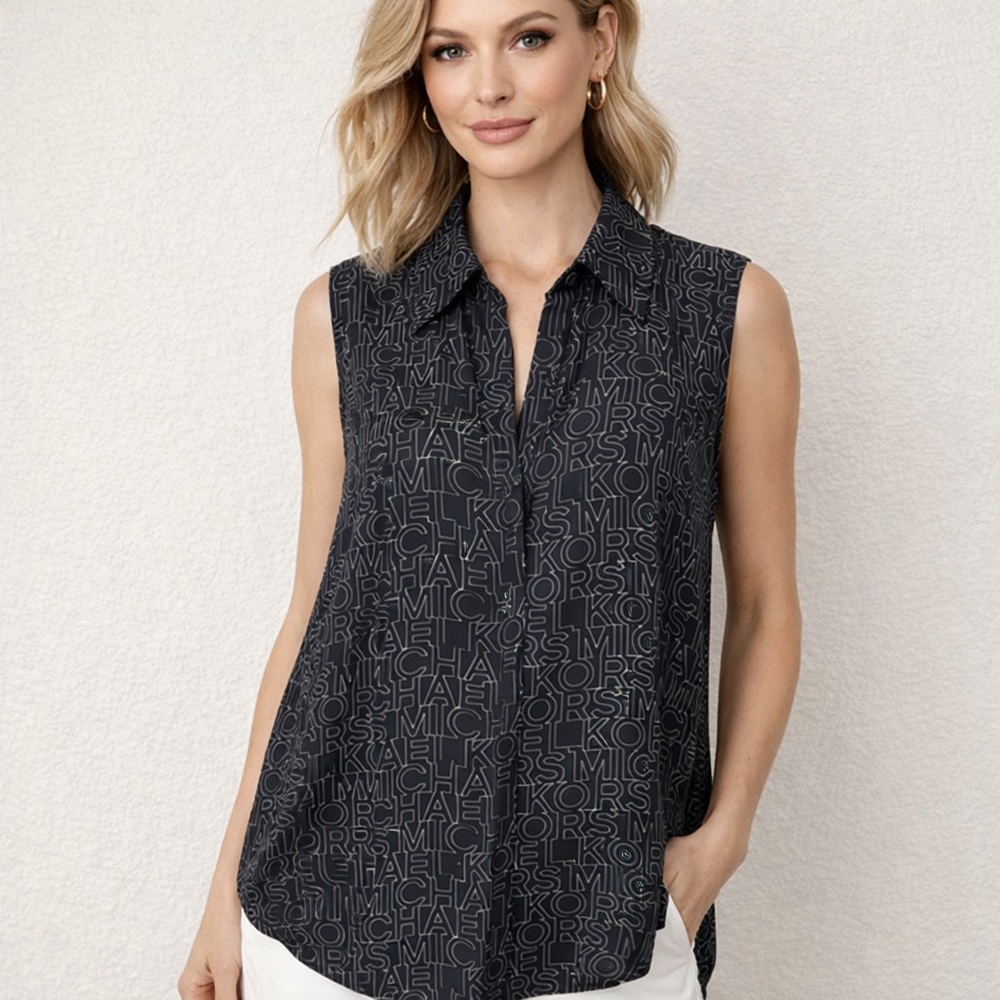 Michael Kors sleeveless V-Neck Logo Blouse